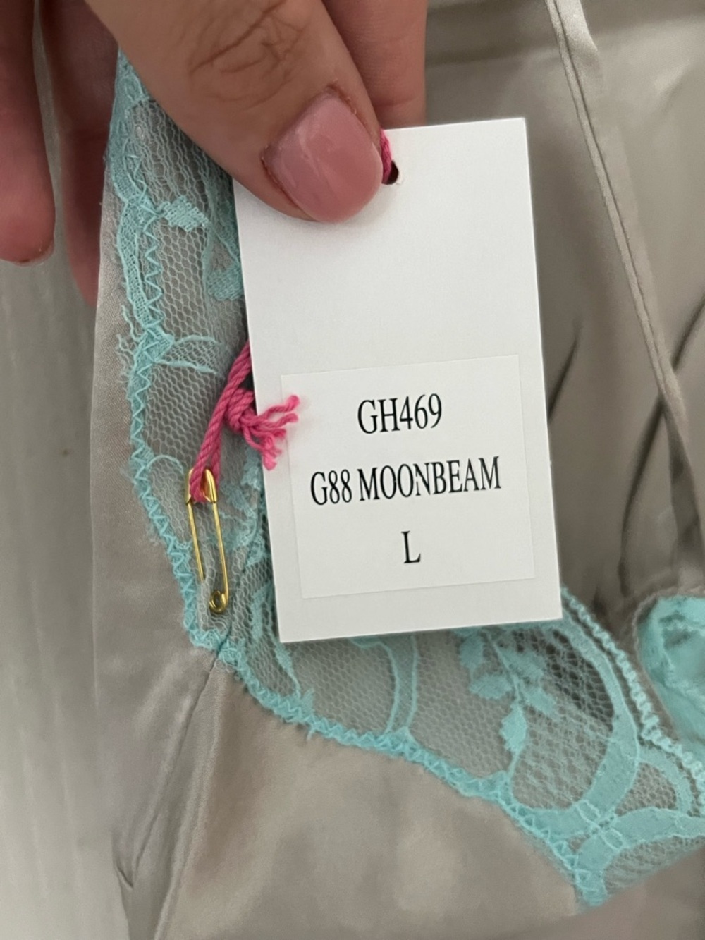 Gold Hawk Moonbeam Gray Silk Lace Longline Cami L NWT - Picture 7 of 8